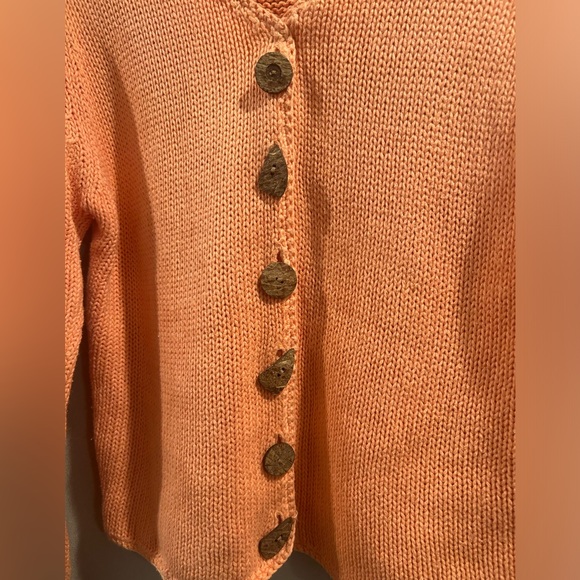 Unique sweater - Picture 2 of 4